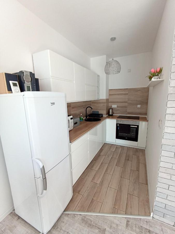 Apartament Na Kruczej Lubiń Eksteriør billede