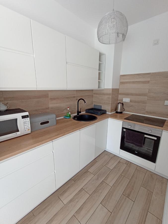 Apartament Na Kruczej Lubiń Eksteriør billede