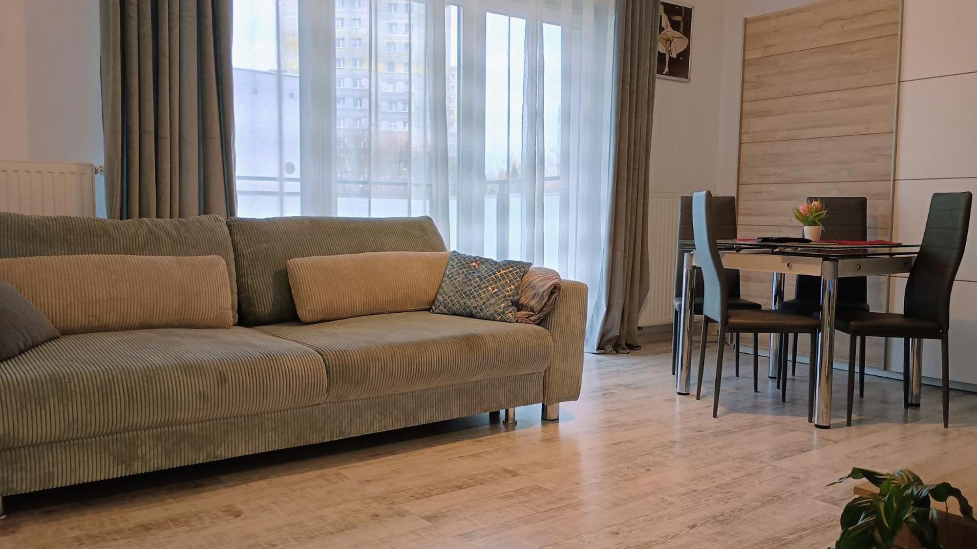 Apartament Na Kruczej Lubiń Eksteriør billede